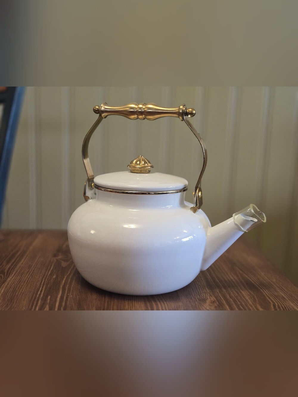 Vintage Lincoware White Enamel Tea Kettle Brass Handle Gold Trim Flawless